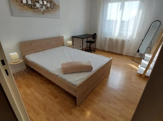 3 Netflix Inclus טרואה